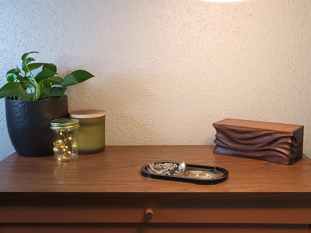 Hand Carved walnut Keepsake Box: Artisan Wooden box